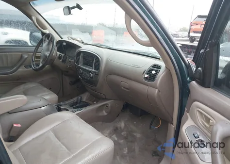 2002 Toyota Sequoia Limited V8 z USA, uszkodzony, nr VIN 5TDBT48A62S063947